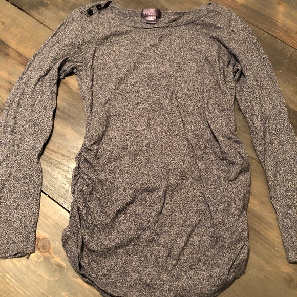 Long sleeve maternity shirt - Picture 1 of 3